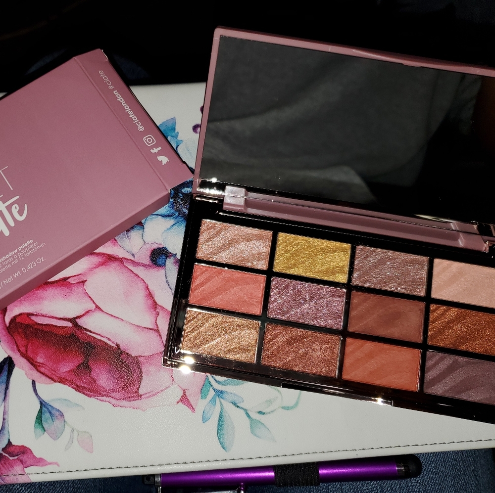Ciate Velvet Eyeshadow Palette